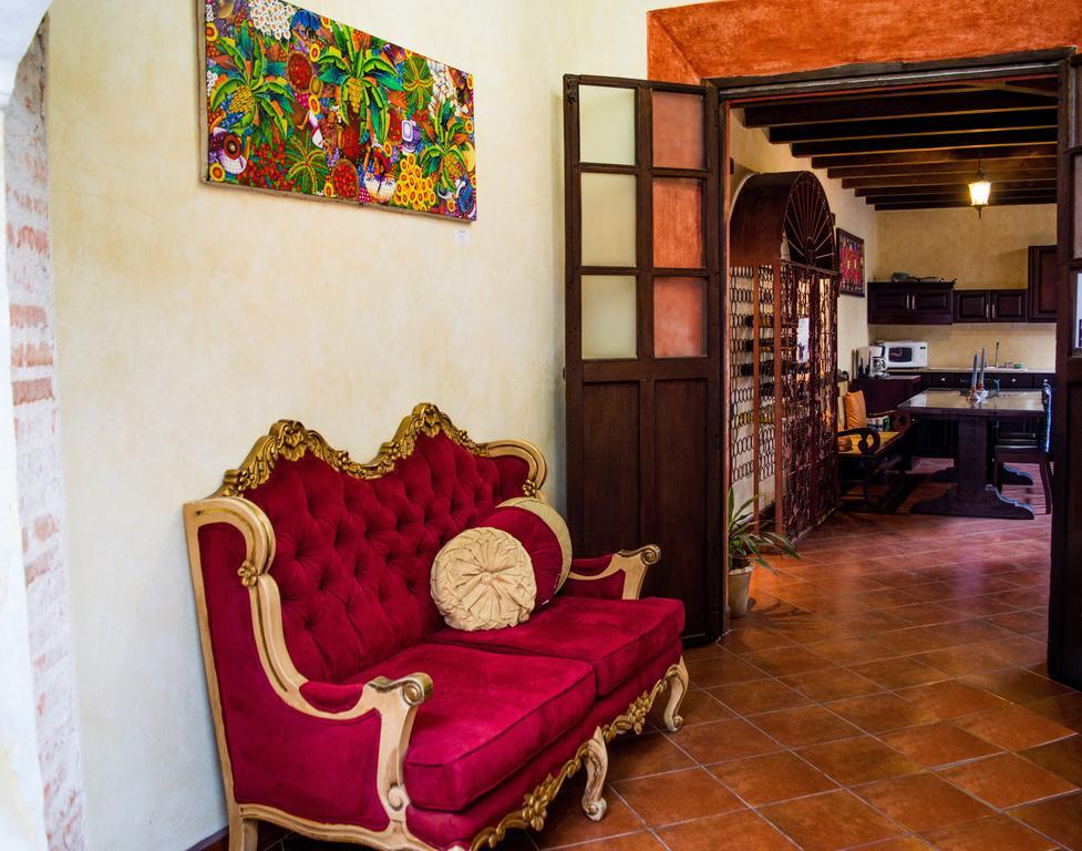 Hotel Y Galeria Uxlabil Antigua Exteriér fotografie