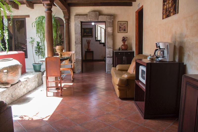 Hotel Y Galeria Uxlabil Antigua Exteriér fotografie