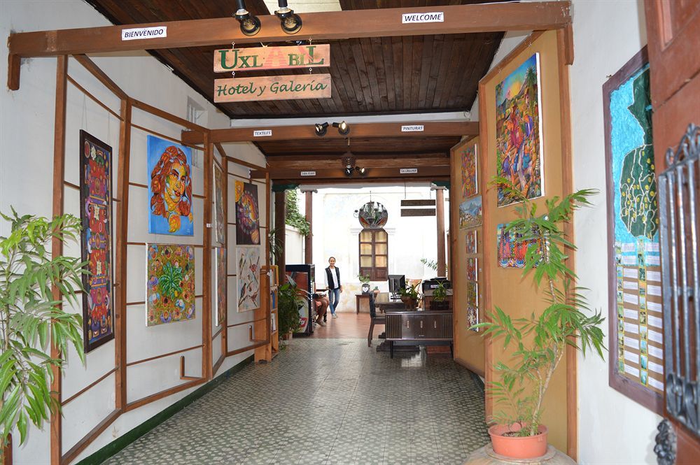 Hotel Y Galeria Uxlabil Antigua Exteriér fotografie