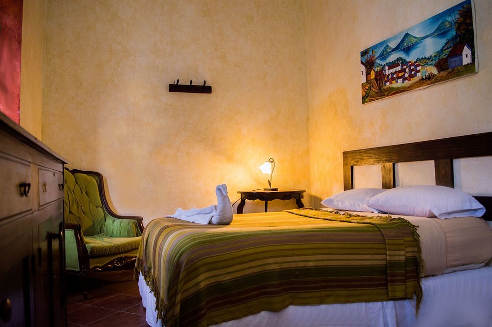 Hotel Y Galeria Uxlabil Antigua Exteriér fotografie